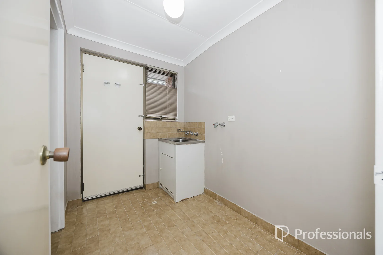 Additional image 19 of 37 Jacaranda Drive, Ballajura WA 6066
