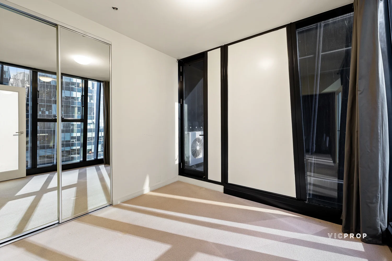 Additional image 5 of 1811/568 Collins Street, Melbourne VIC 3000
