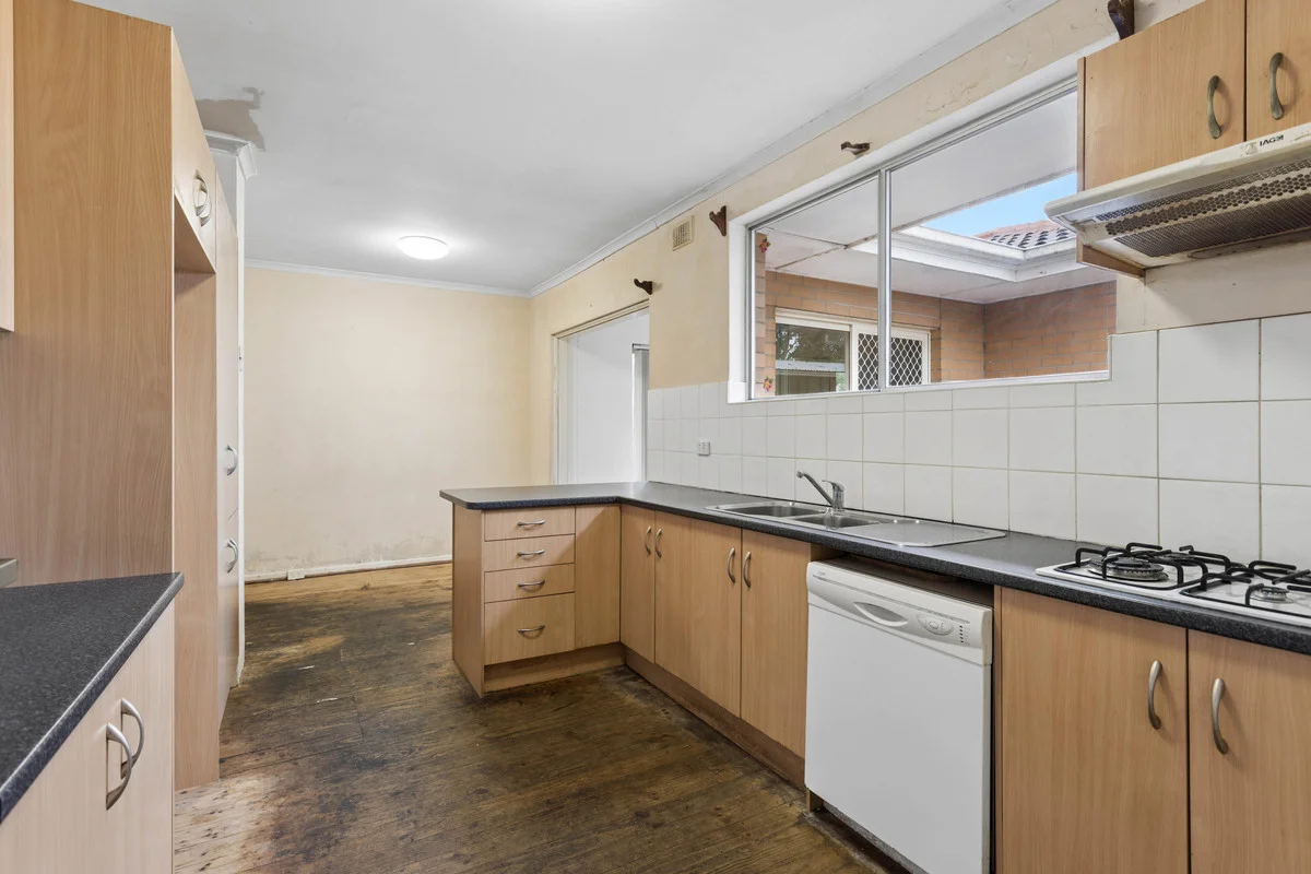 Additional image 8 of 11 Finsterwald Way, Fairview Park SA 5126