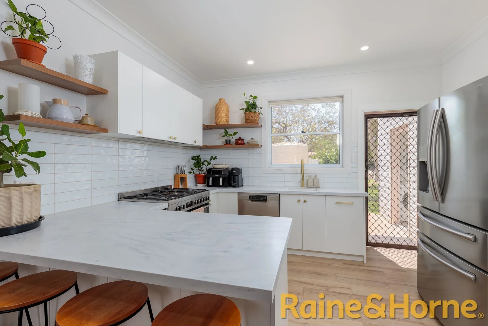 118 Merilba Street, Narromine NSW 2821
