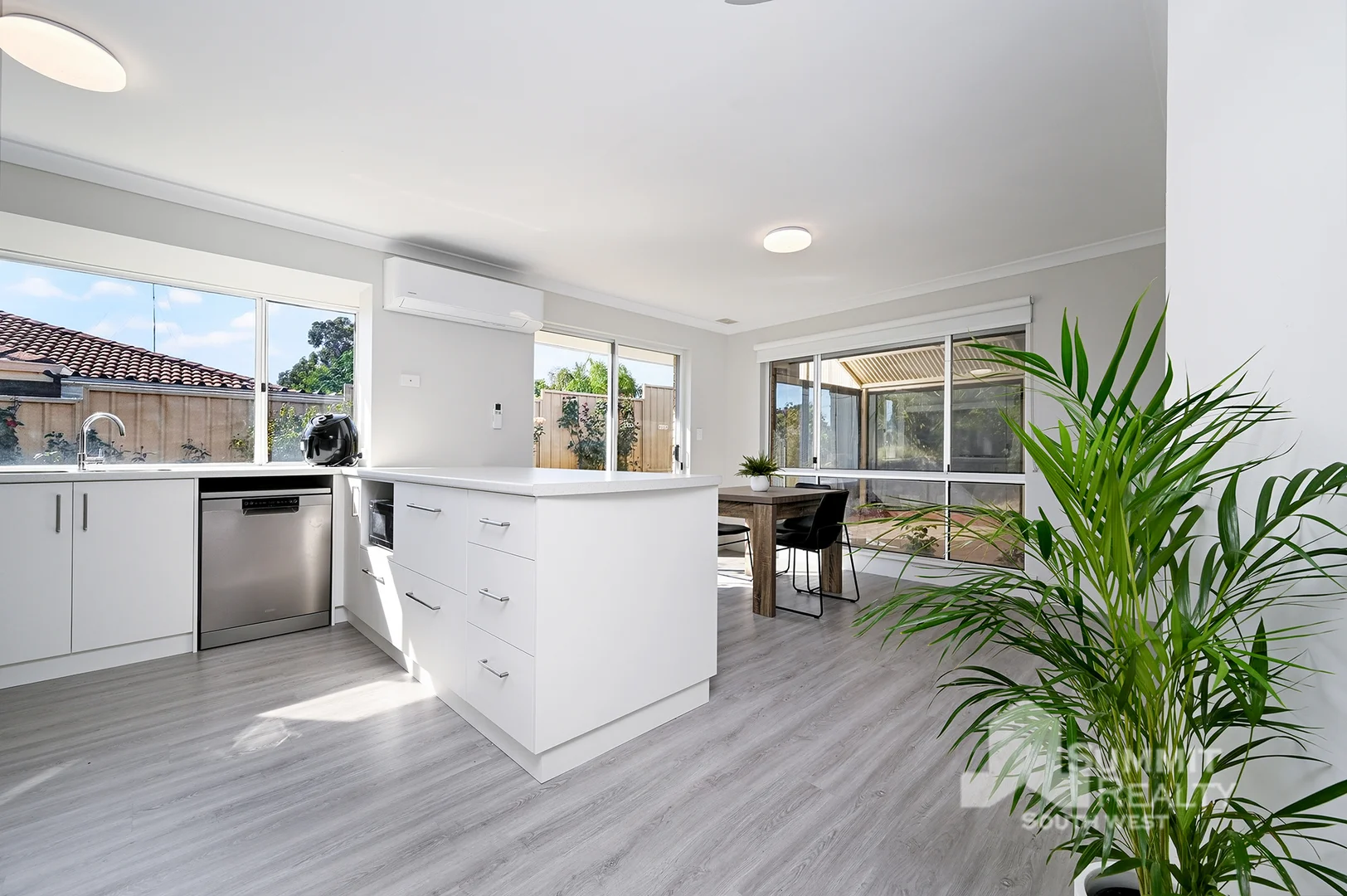 Additional image 11 of 83 Travers Drive, Australind WA 6233