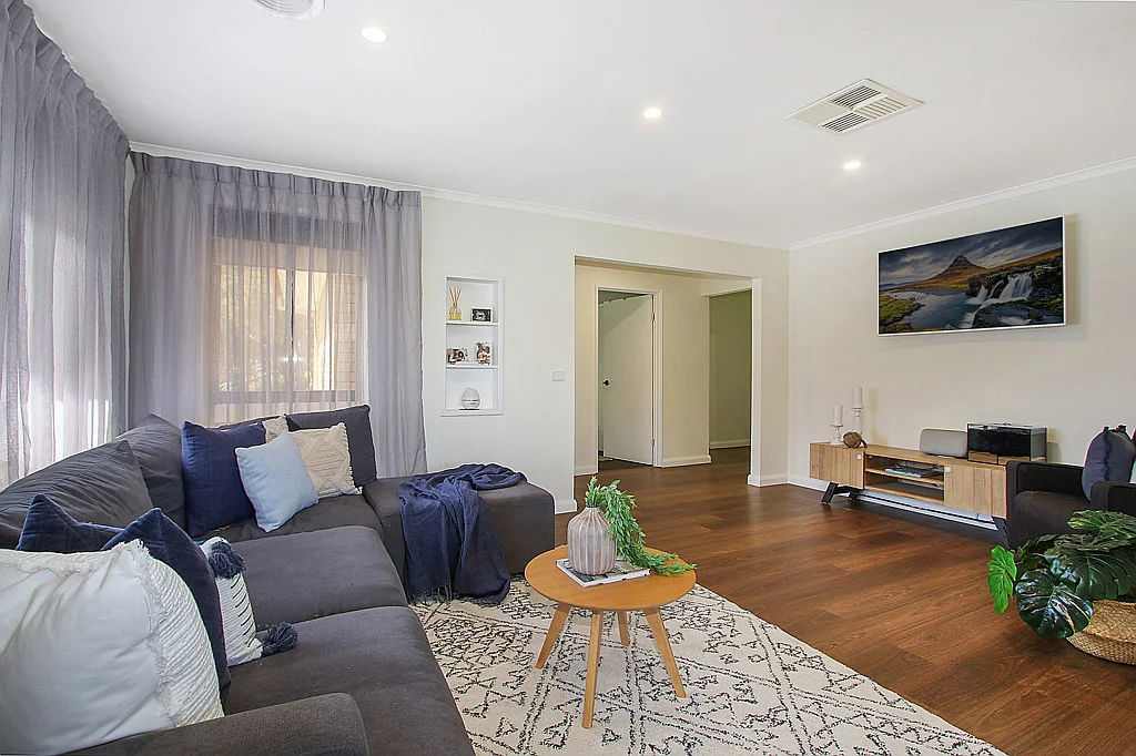 4 Budginigi Place, Thurgoona NSW 2640
