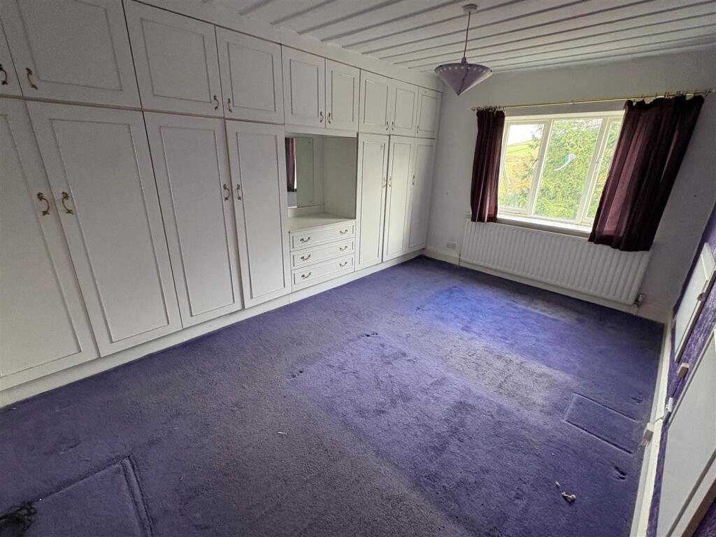 Lower Clough, Wood View, Denholme BD13 photo 5