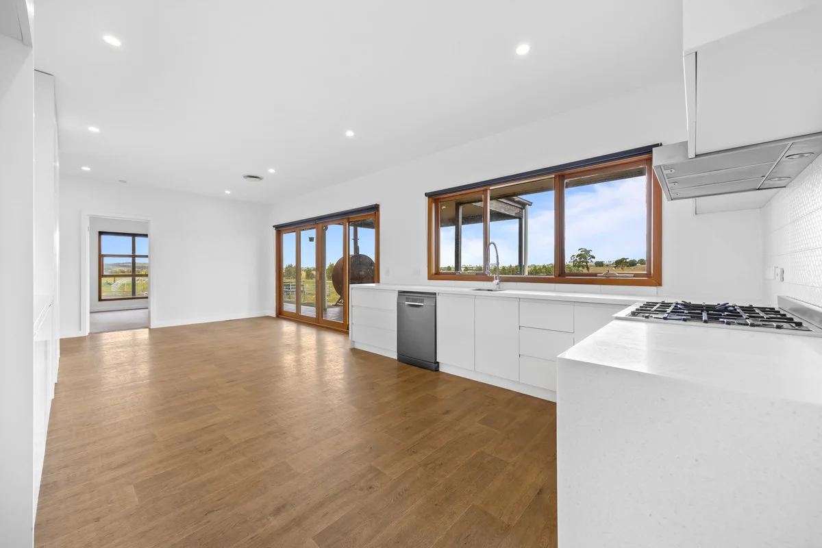 66 Dunstan Crt, Trawalla VIC 3373 photo 4