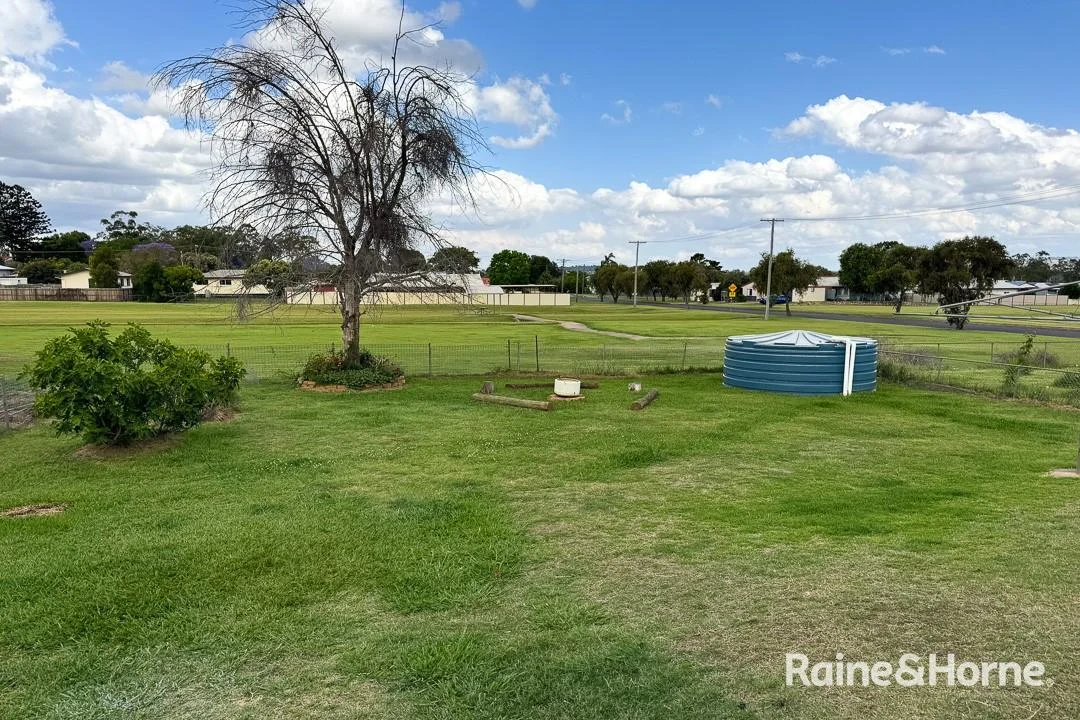 Additional image 21 of 14 Windsor Cir, Kingaroy QLD 4610