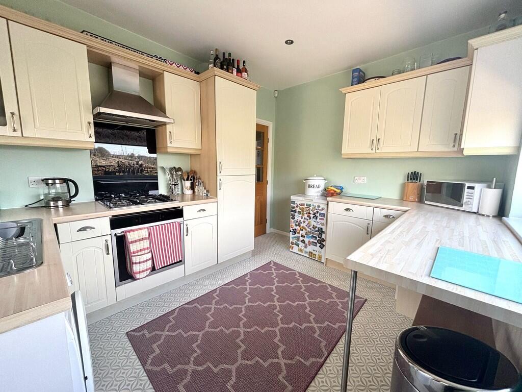 Additional image 5 of Close Head, Thornton, Bradford