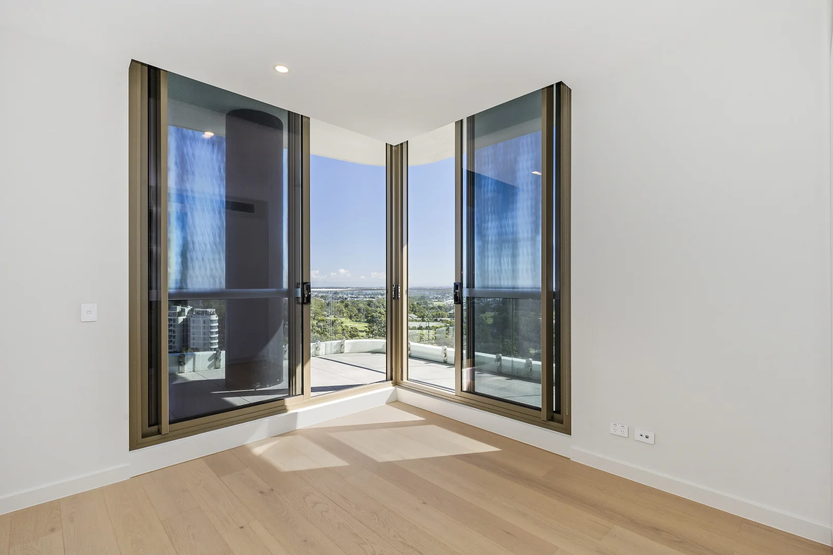 Additional image 3 of 1402/8 Maitland Place, Norwest NSW 2153