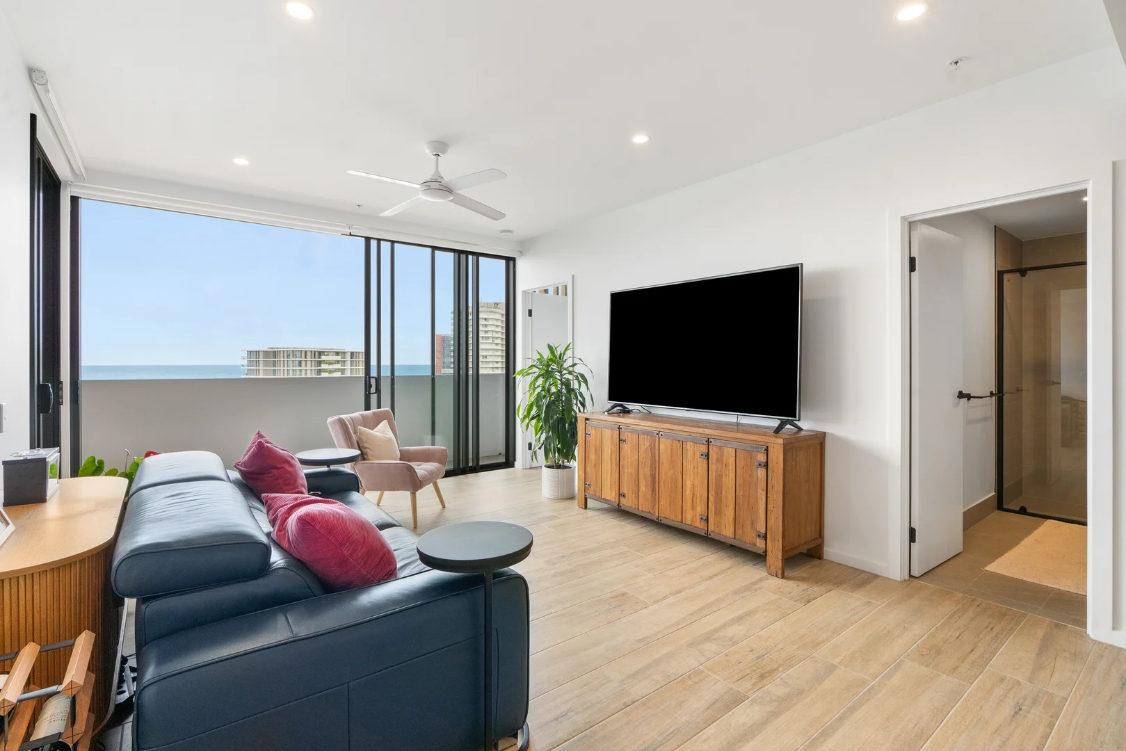 Additional image 6 of 901/2 Mawarra Street, Palm Beach QLD 4221