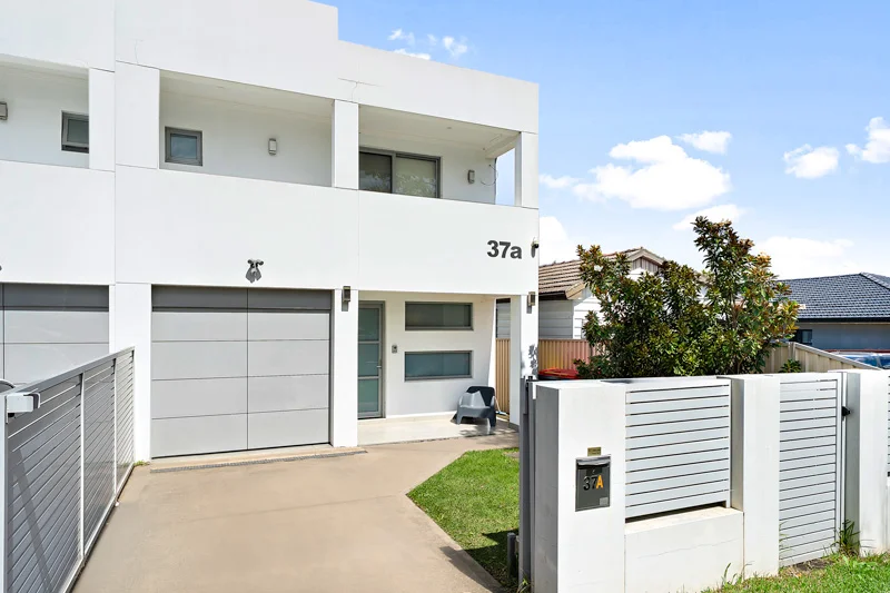 37A Fuller St, Chester Hill NSW 2162