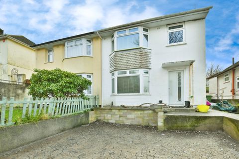 Uxbridge Drive, Plymouth PL5