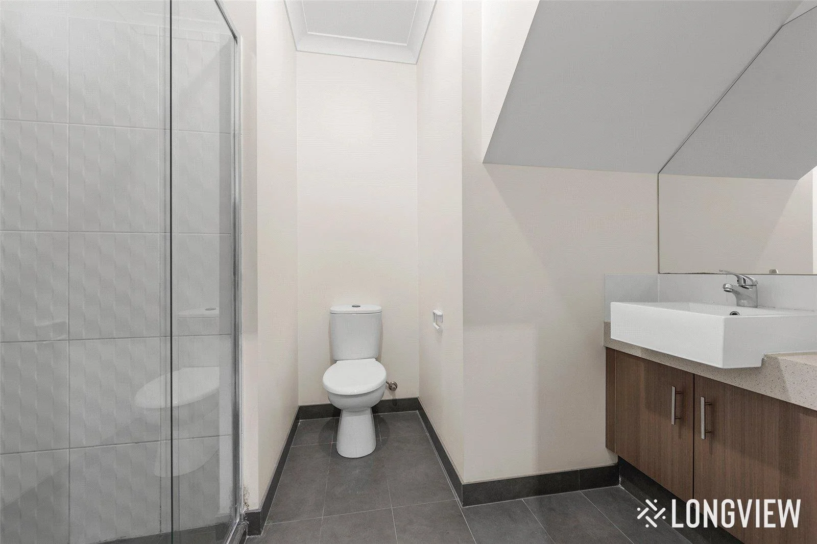 Additional image 10 of 1/27 Monterey Avenue, Glen Waverley VIC 3150