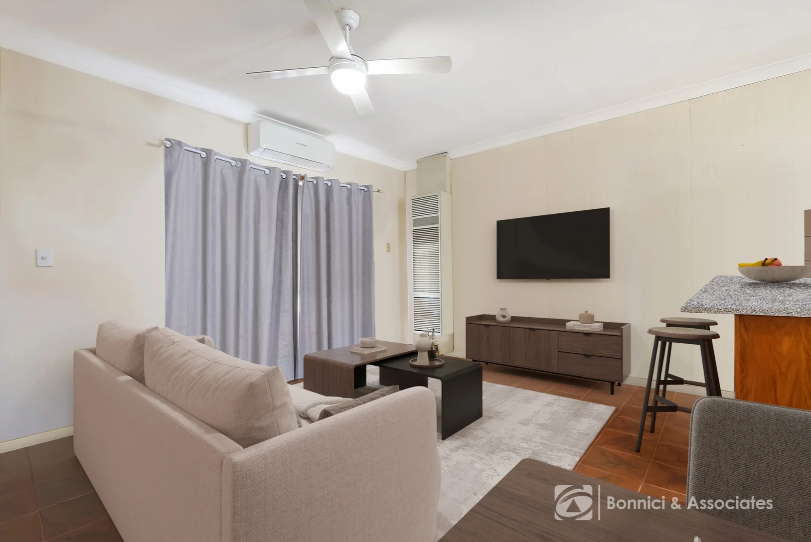 Additional image 2 of 4/404 Douglas Road, Lavington NSW 2641
