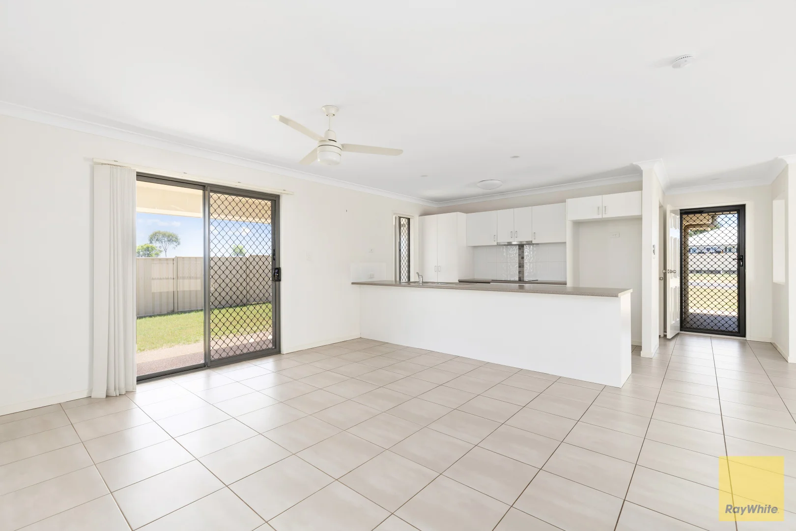 Additional image 8 of 2 Lightening Street, Emerald QLD 4720