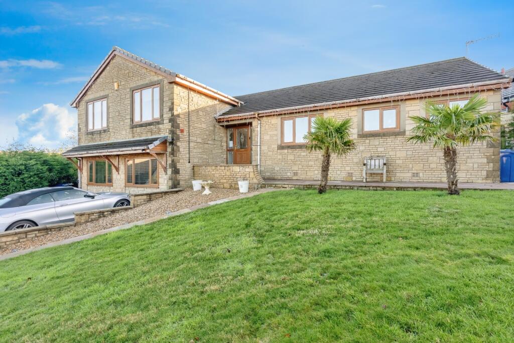 Stirling Court, Briercliffe, Burnley, Lancashire, BB10