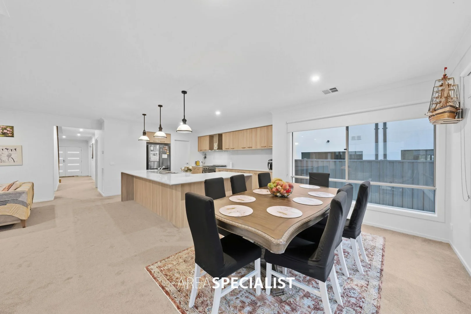Additional image 15 of 8 Cavern Boulevard, Clyde North VIC 3978