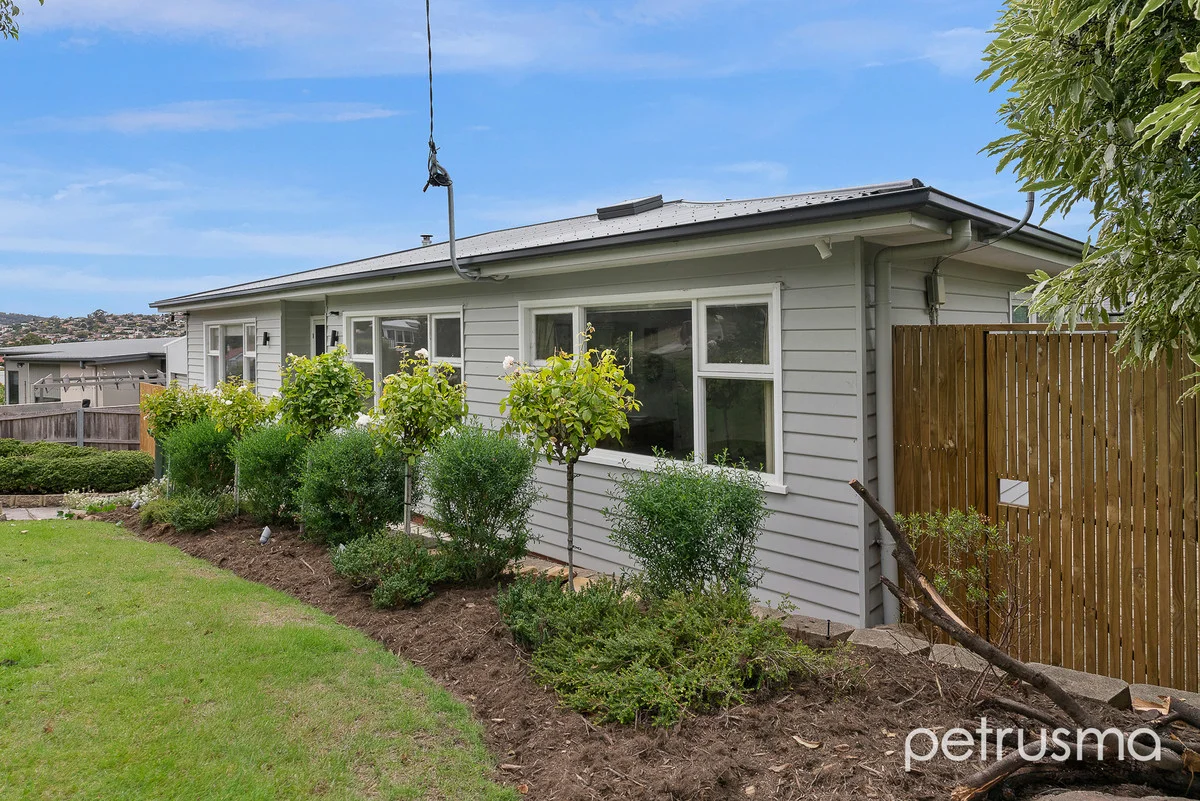 Additional image 30 of 26 Malunna Road, Lindisfarne TAS 7015