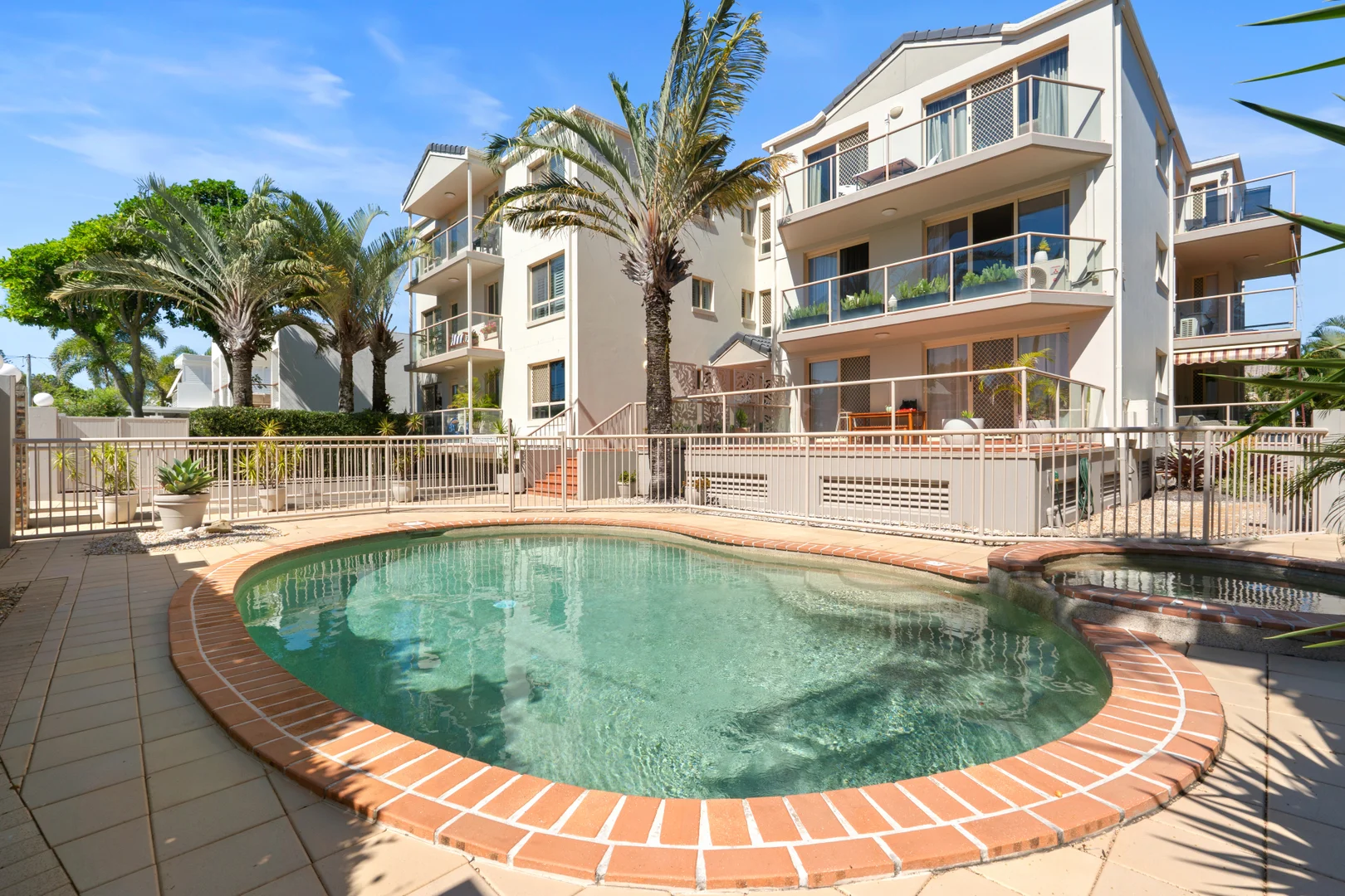 Additional image 10 of 1/32-36 Ocean Street, Mermaid Beach QLD 4218
