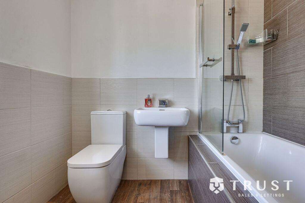 Additional image 96 of Wroe Place, Wyke, Bradford, BD12 8AB