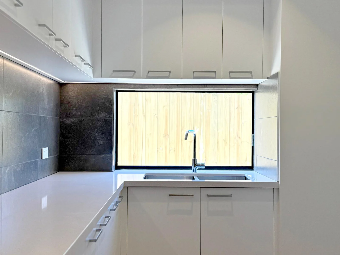 Additional image 8 of 14a Downward Street, Mornington VIC 3931