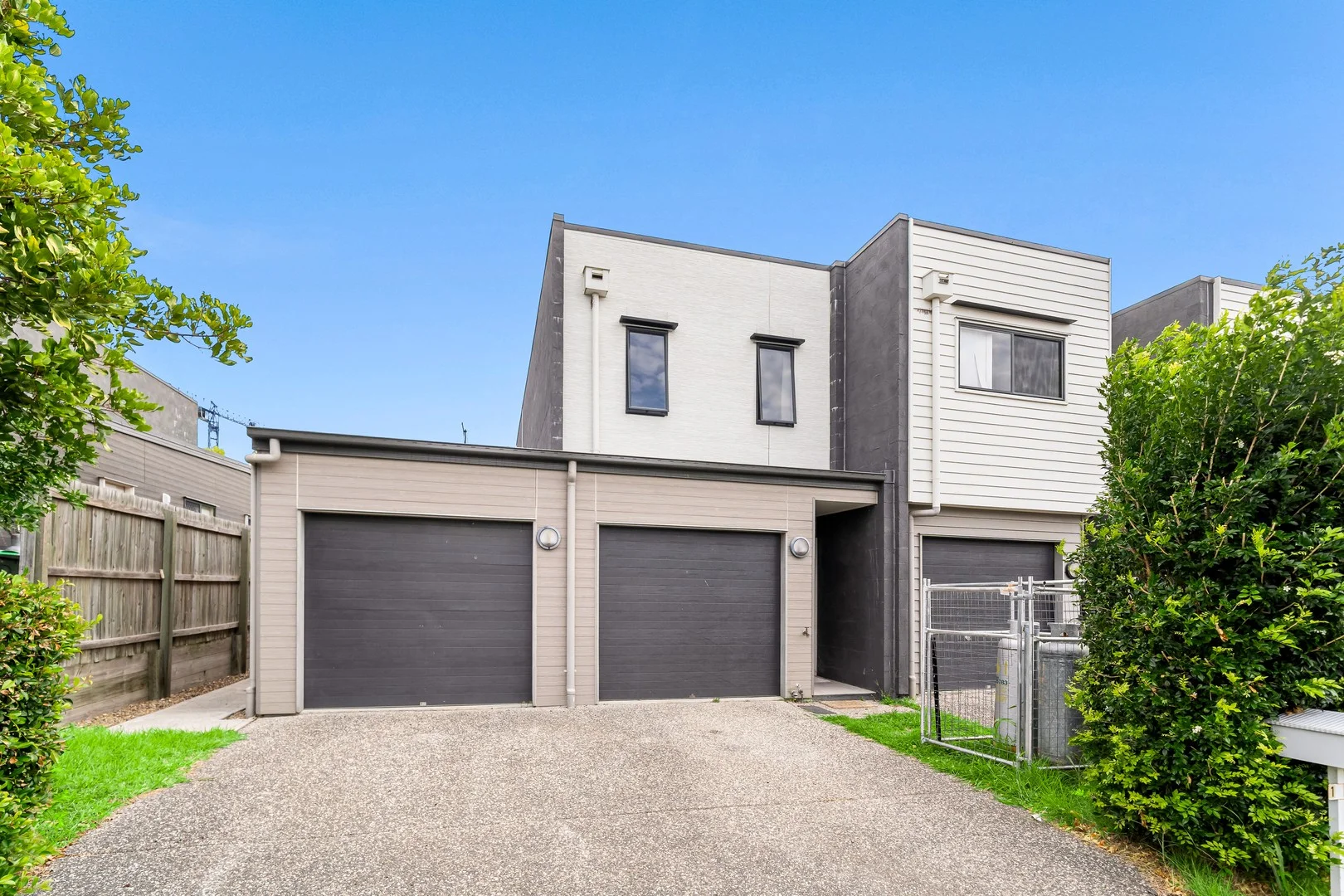 21 Woodroffe Crescent, Redbank Plains QLD 4301