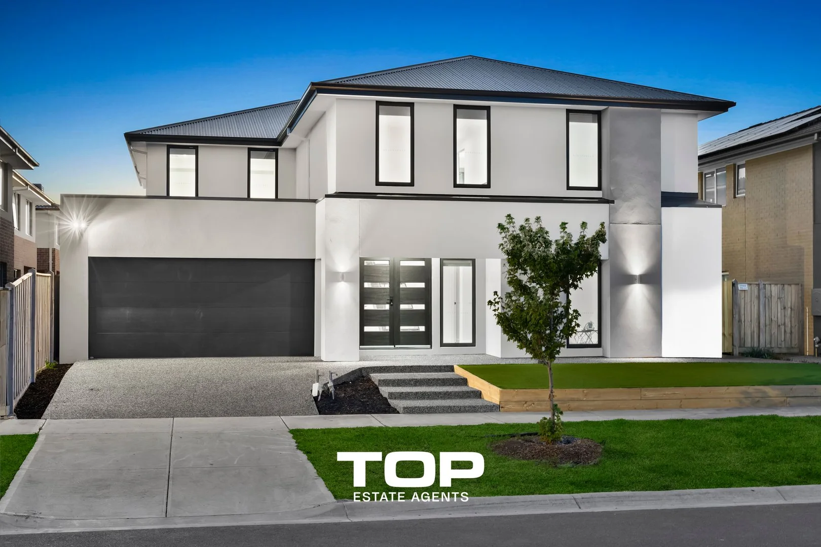21 Khan Boulevard, Clyde North VIC 3978 photo 3