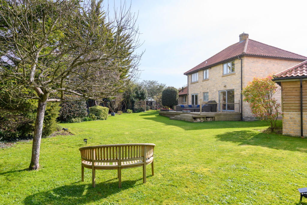 Quarenden House, Meare photo 3