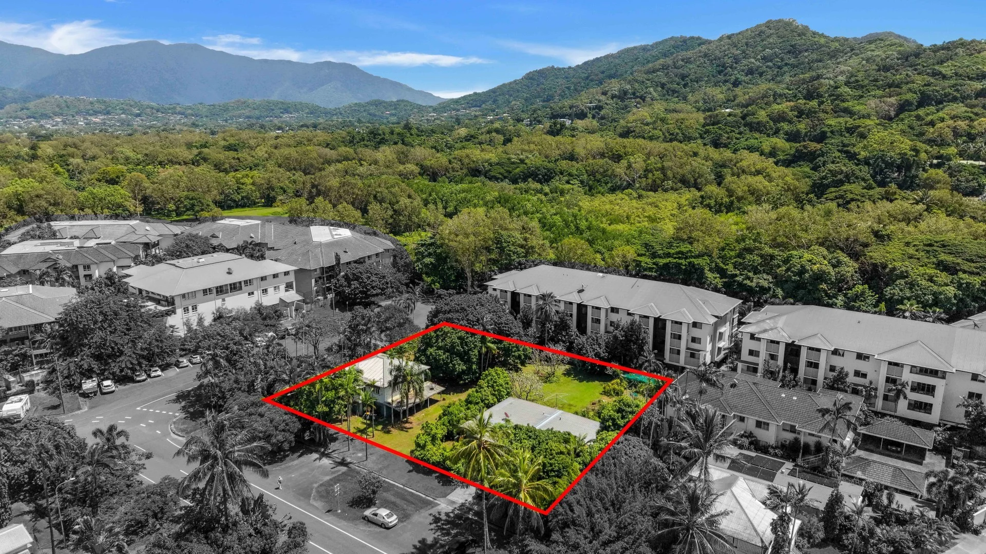Additional image 34 of 8-16 Short Street, Cairns North QLD 4870