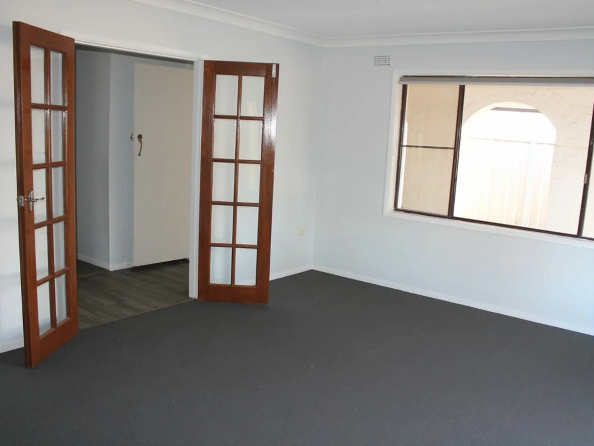 21 Margaret Crescent, Dubbo NSW 2830 photo 3