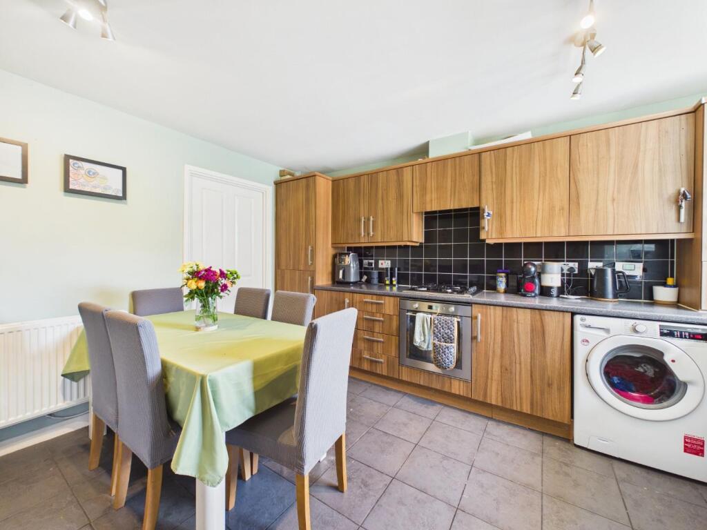 Additional image 3 of West Royd Avenue, Shipley
