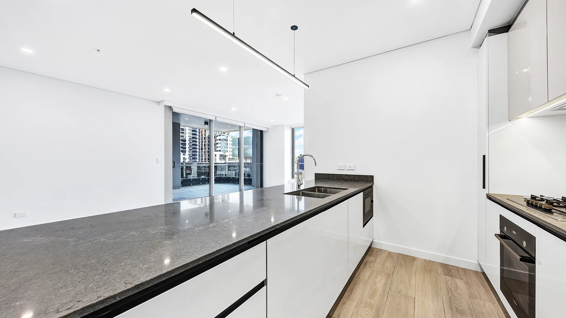 Additional image 3 of 4B/6 Finch Drive, Eastgardens NSW 2036