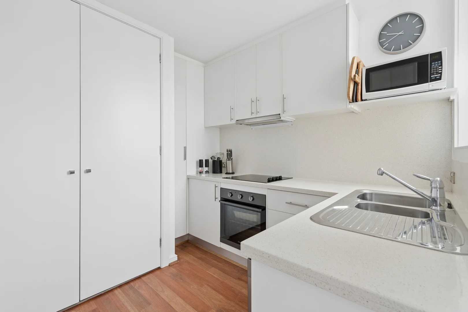 2/173 McKinnon Road, McKinnon VIC 3204 photo 2