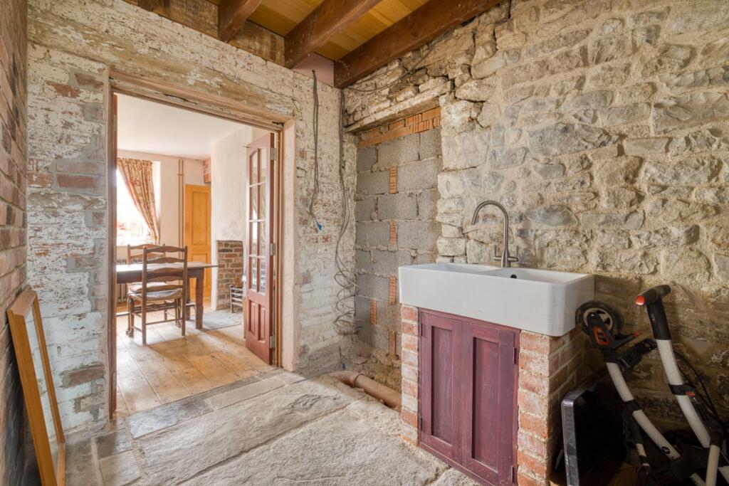 Additional image 16 of Quiet, tucked away, central village location between Wedmore and Glastonbury