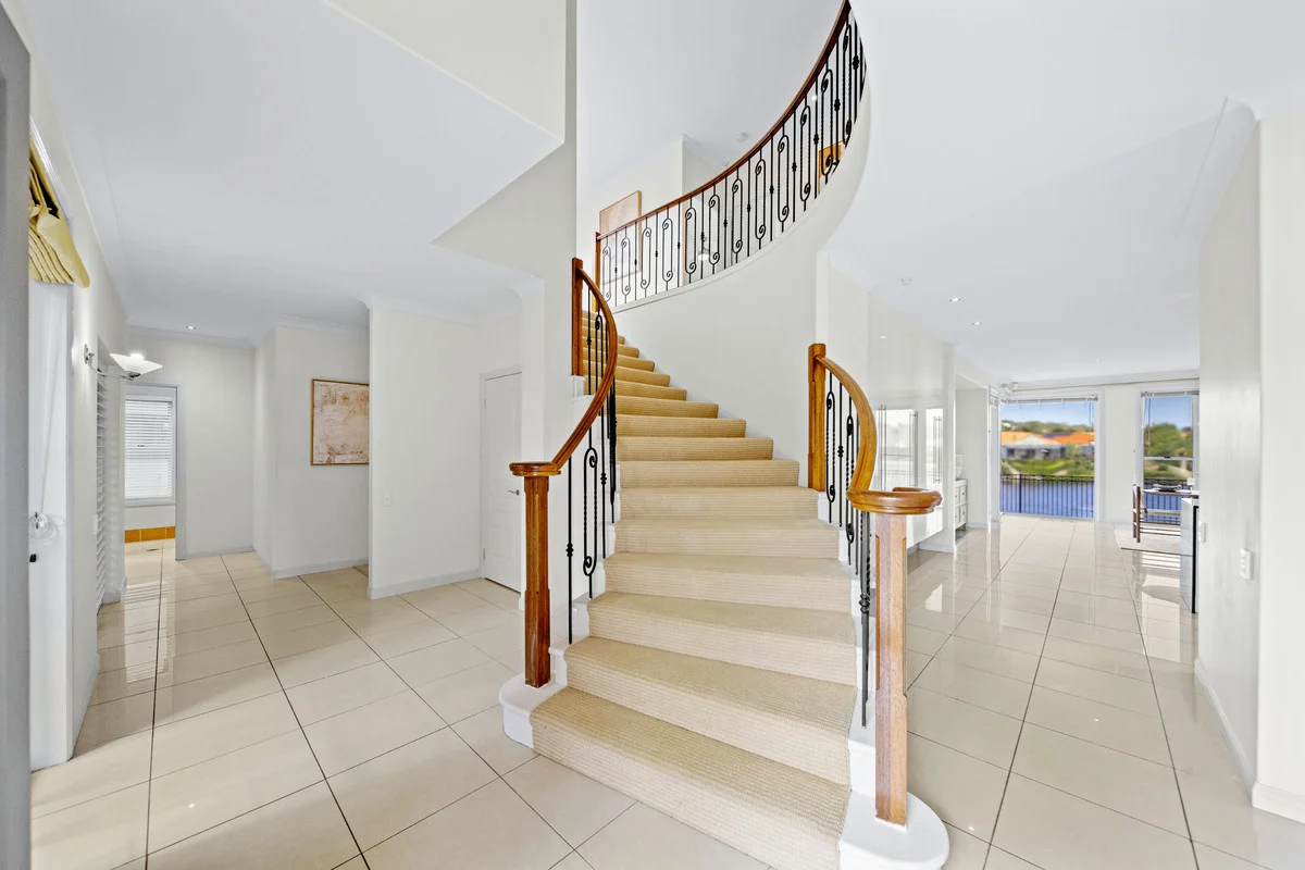 Additional image 17 of 126 Dunlin Drive, Burleigh Waters QLD 4220
