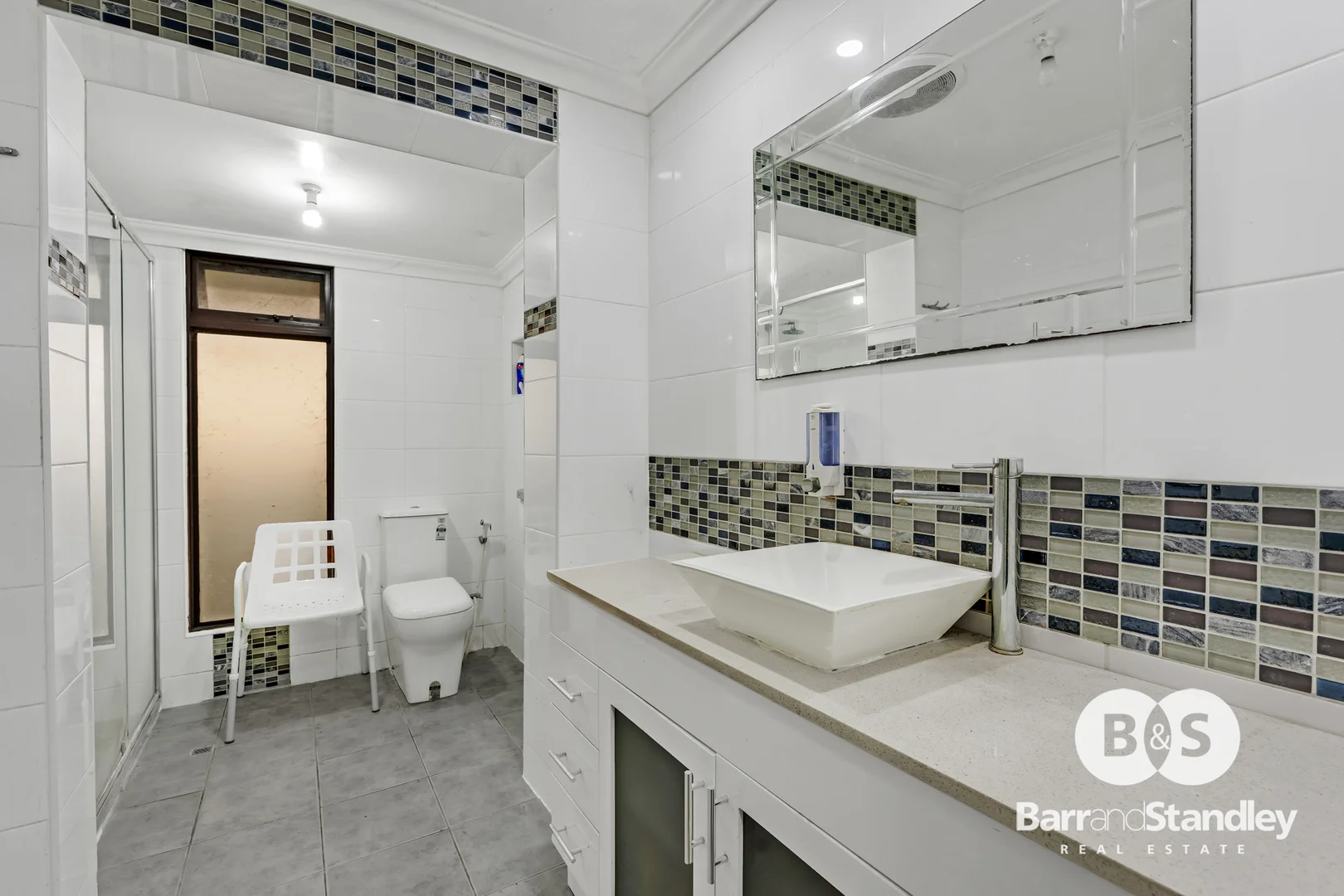 Additional image 9 of 14 Windward Road, Leschenault WA 6233