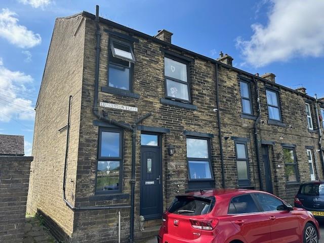 Luddenden Place, Queensbury, Bradford