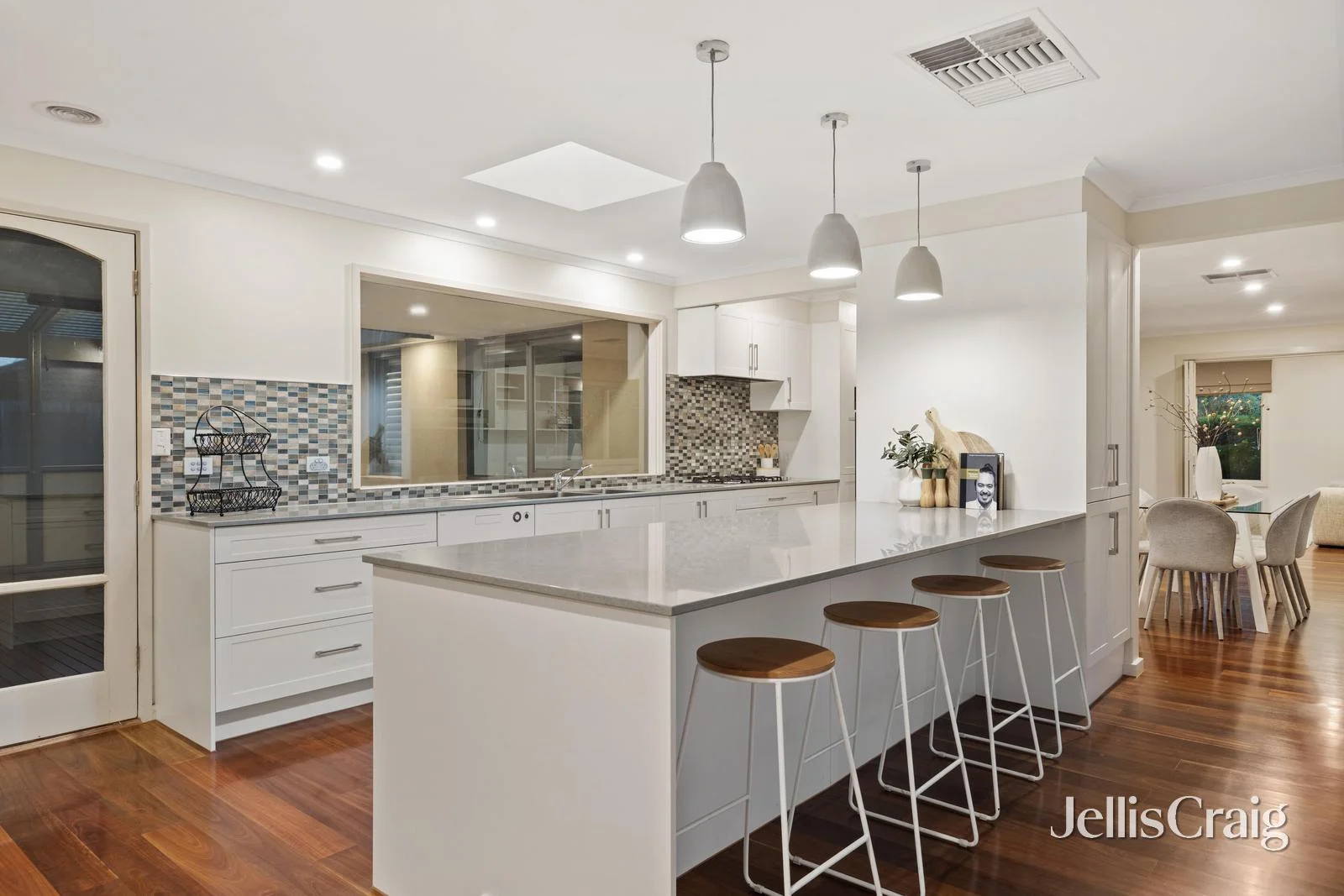 Additional image 3 of 70 Geoffrey Drive, Kilsyth VIC 3137
