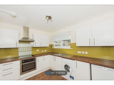 Lewis Road, Aberdeen AB16