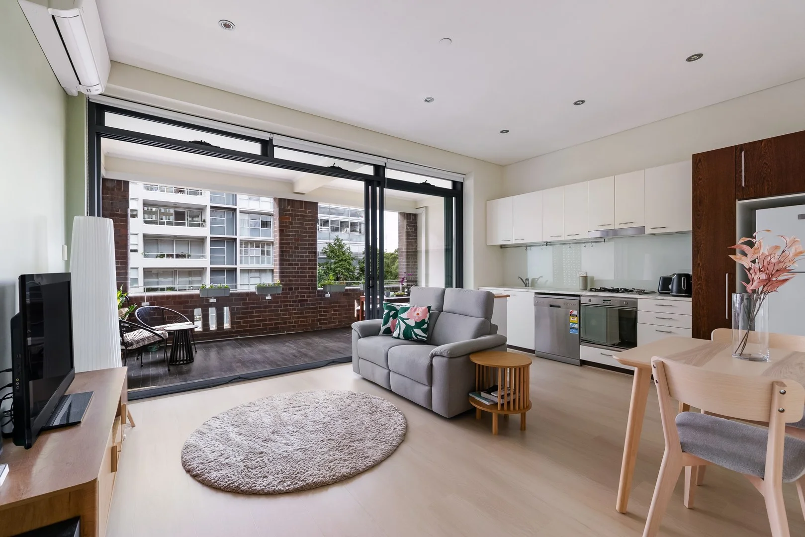 28/20 Pyrmont Bridge Road, Camperdown NSW 2050