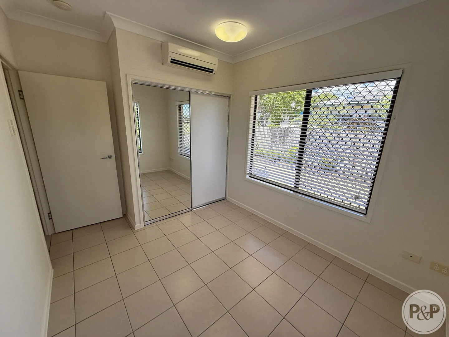 Additional image 11 of 1/63 Hugh Street, West End QLD 4810