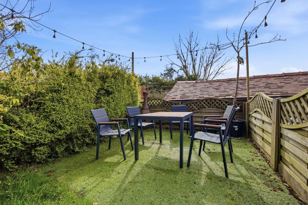 Additional image 42 of Goodshaw Avenue North, Loveclough, BB4