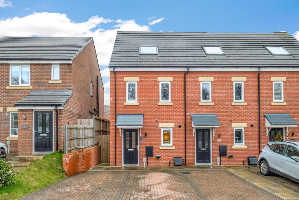 Tulip Close, Darwen, Lancashire, BB3