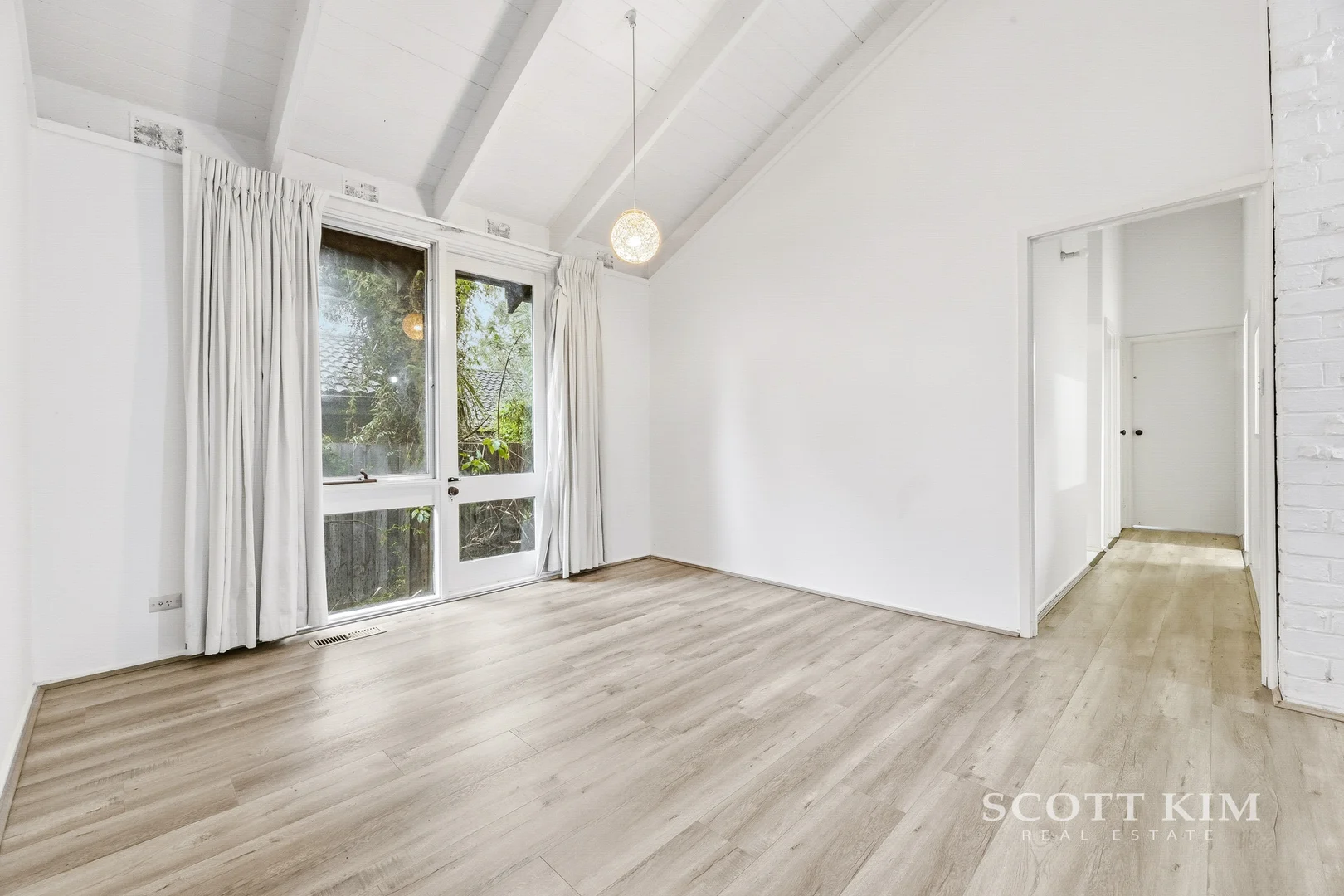 Additional image 3 of 10 Carinya Court, Mount Waverley VIC 3149