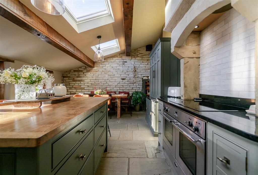 Additional image 15 of The Hayloft, Bents Lane, Wilsden. Bingley