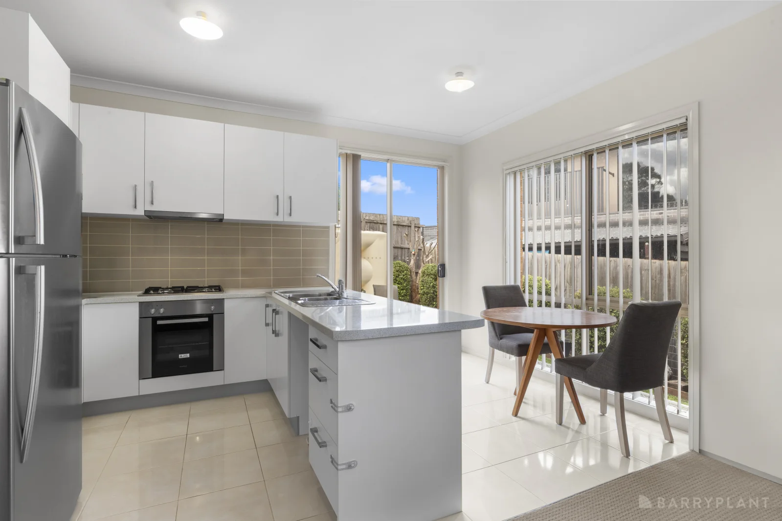 Additional image 4 of 2/65 Oaktree Drive, Hampton Park VIC 3976