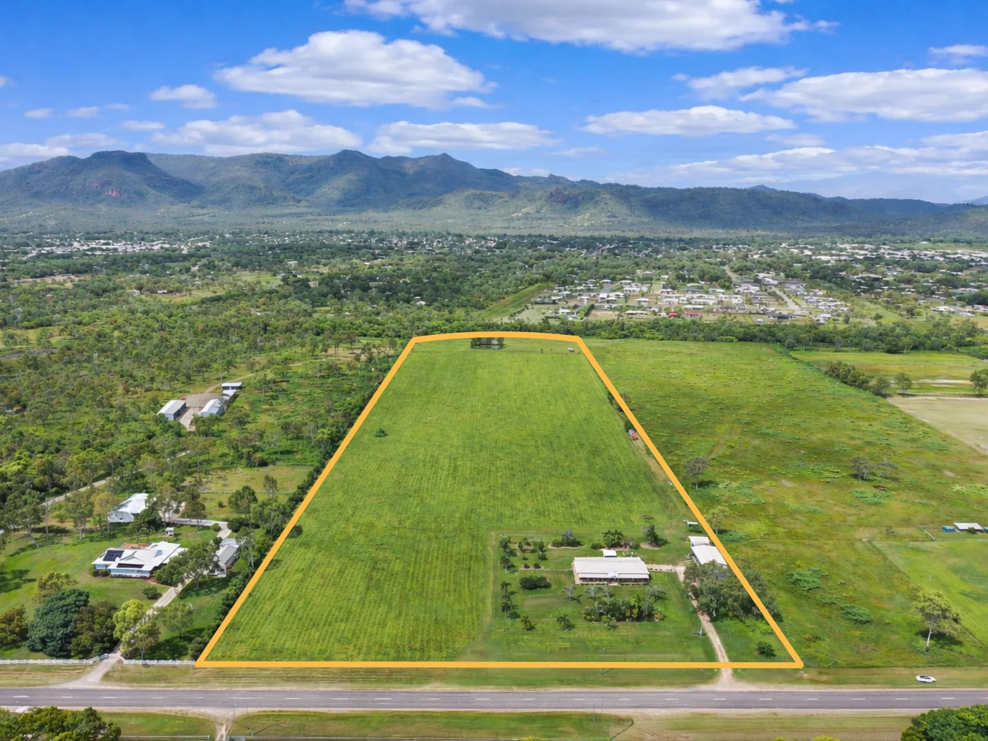 322 Kelso Drive, Kelso QLD 4815