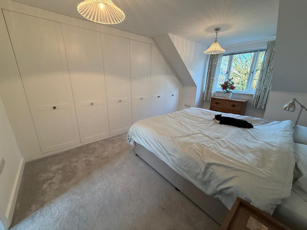 Additional image 23 of Gilstead Lane, Bingley, BD16