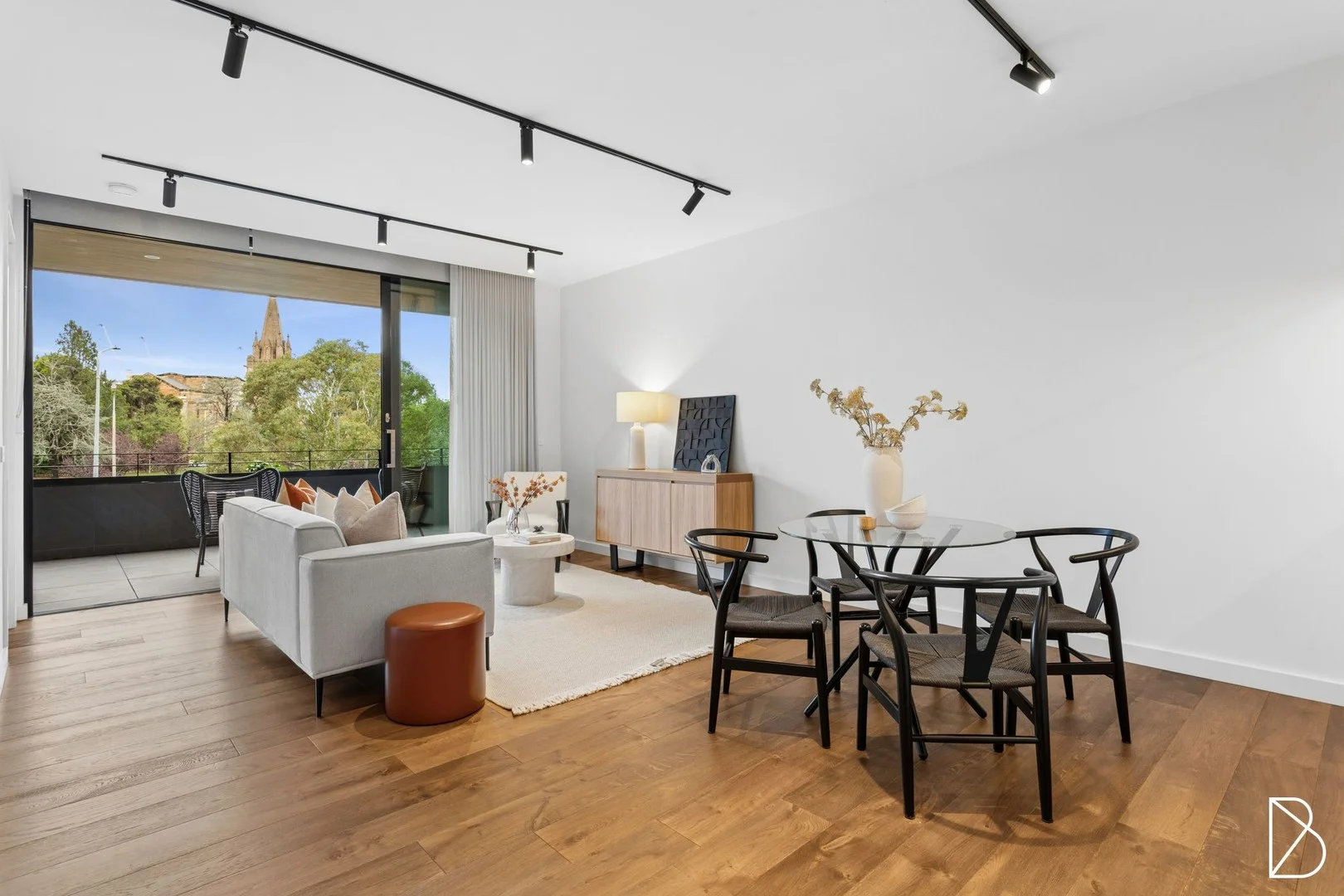 49/7 State Circle, Forrest ACT 2603
