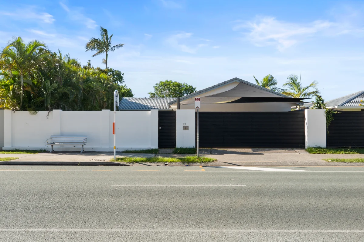 23 Oceanic Drive, Mermaid Waters QLD 4218