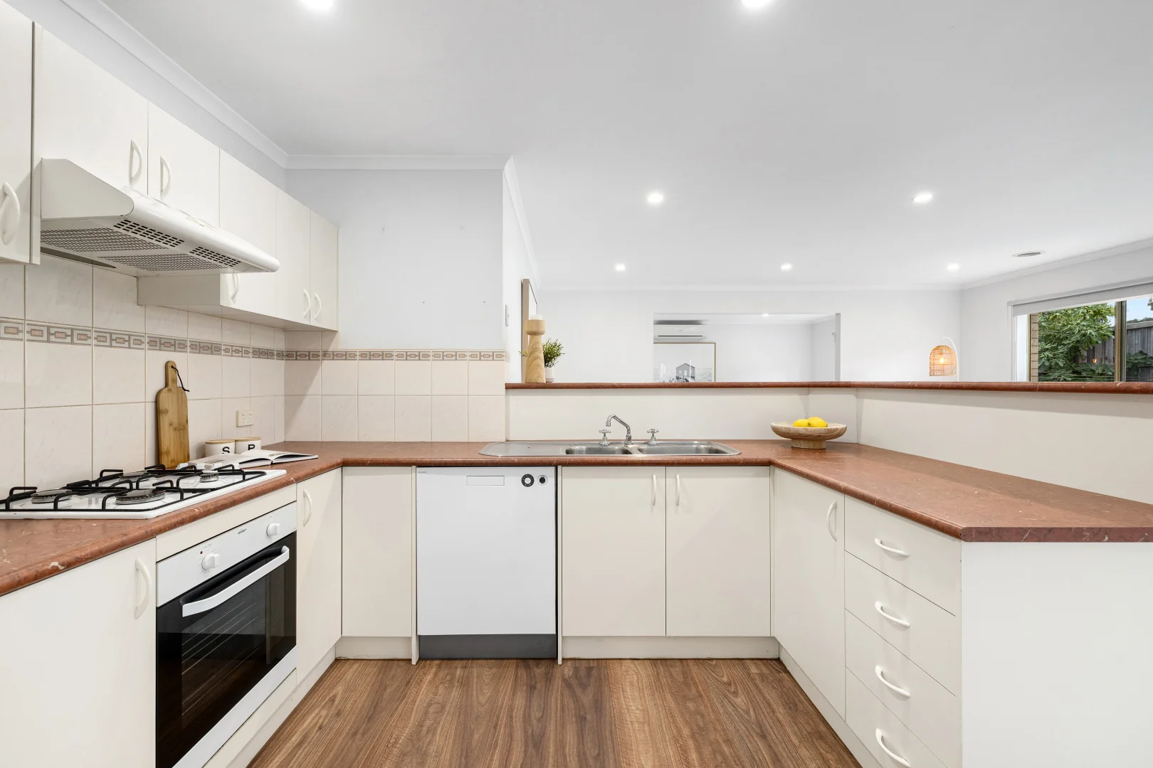 Additional image 7 of 2/12 Lance Road, Bayswater VIC 3153