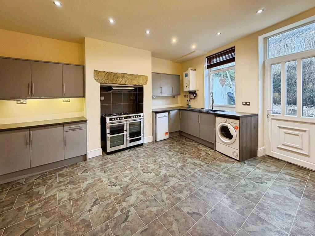 Additional image 5 of East Parade, Steeton, Keighley, BD20 6RP